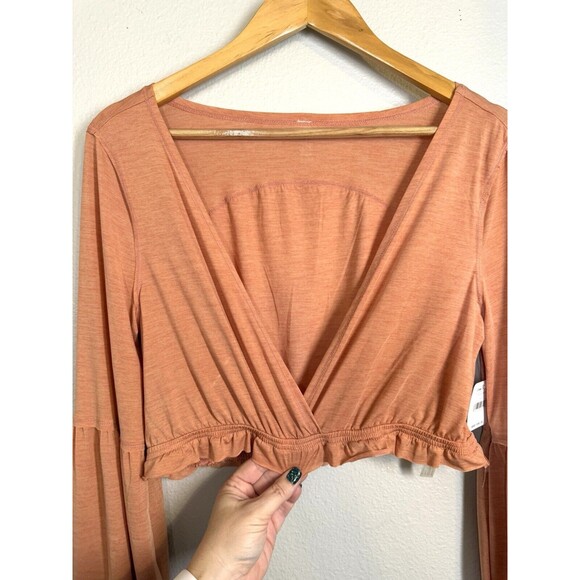 NWT Free People Brushed Apricot Bell Sleeve Crop Top Women's Sz M Boho‎ Feather - Picture 7 of 14